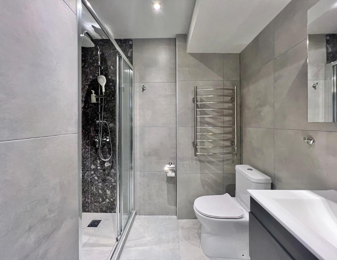 Aura Suite V6 By Halu! เทสซาโลนิกิ ภายนอก รูปภาพ